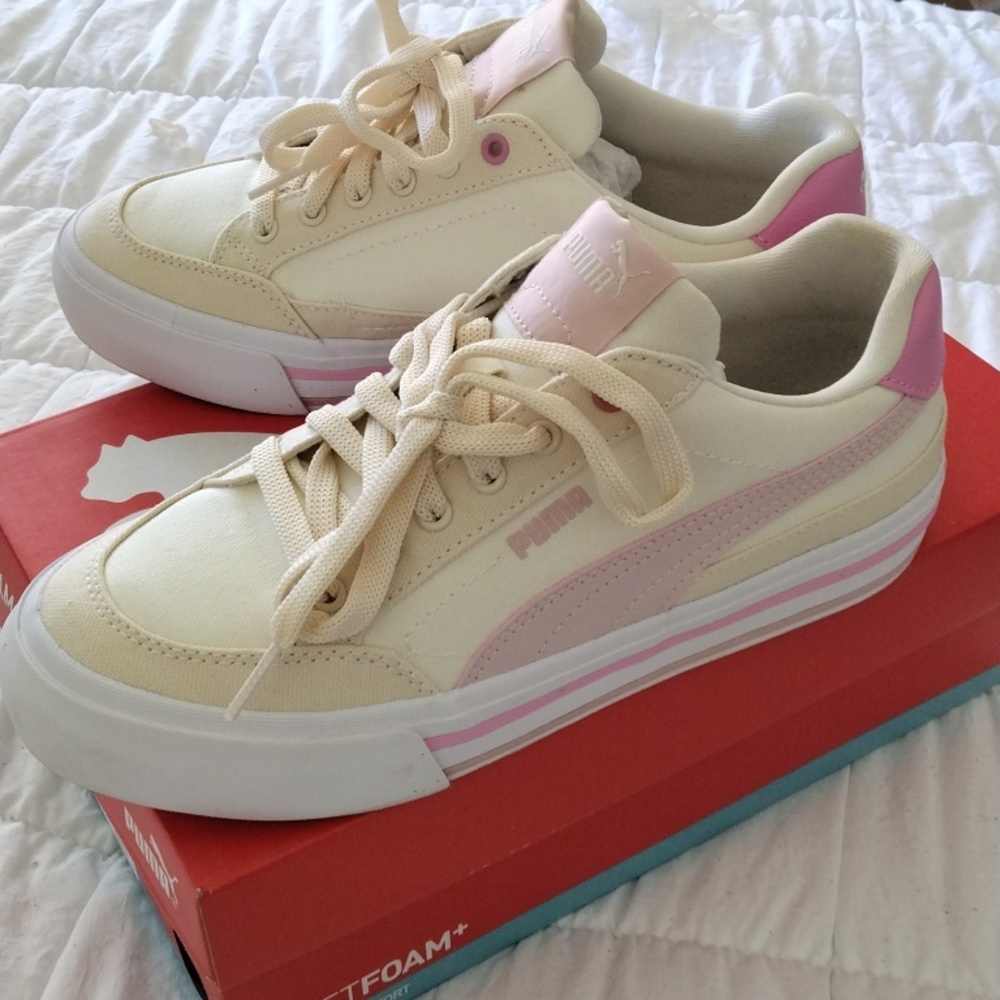 Puma Court Classics Beige and Light Pink Sneakers women's size 9